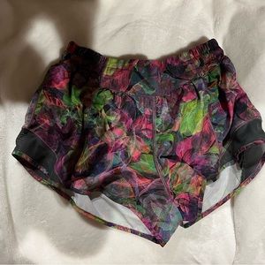 Cute lulu shorts